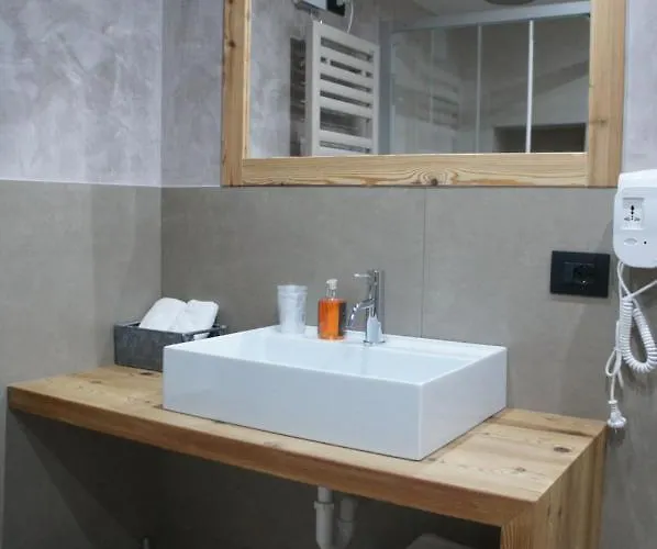 Al Sasso Apartment *